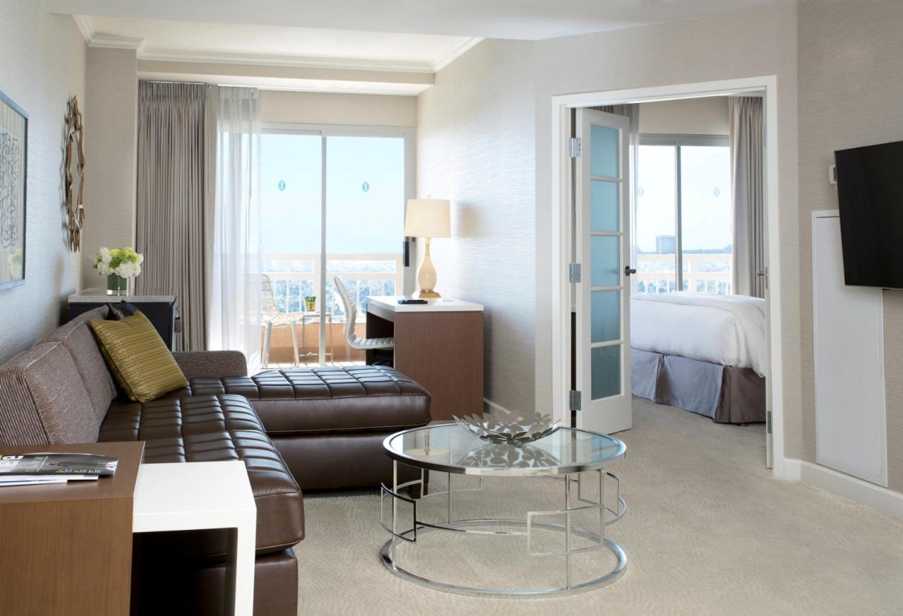 Hotel Intercontinental Angeles Century At Beverly Hills 4*