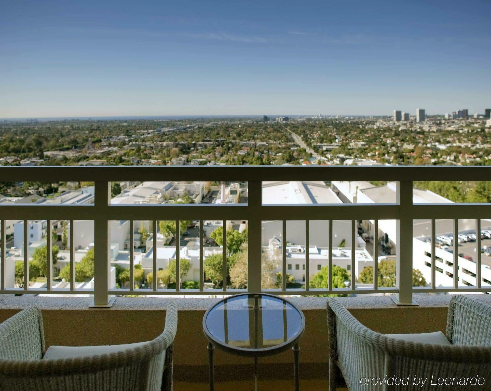 Hotel Intercontinental Angeles Century At Beverly Hills